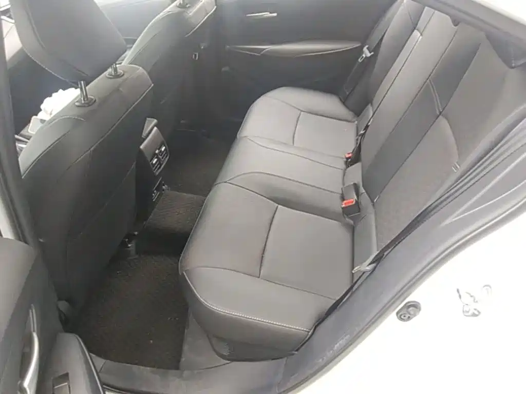 Toyota Corolla — миниатюра 22