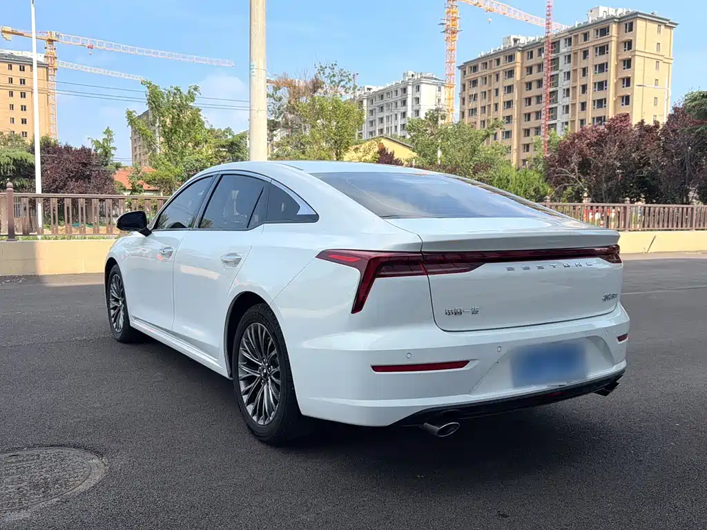 Bestune B70 — миниатюра 9