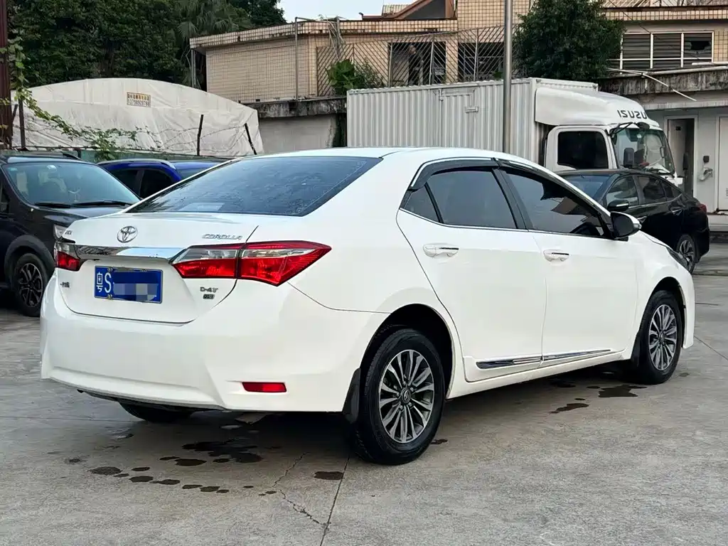 Toyota Corolla — миниатюра 13