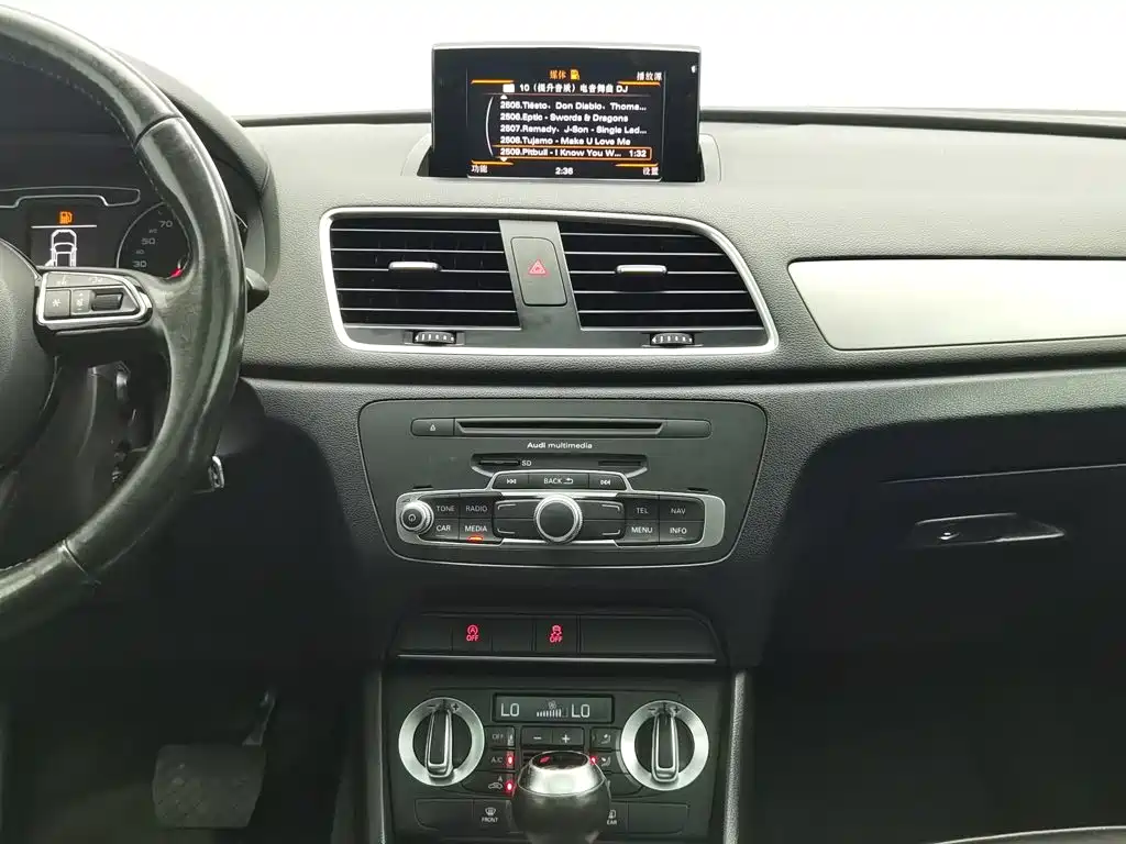 Audi Q3 — миниатюра 12