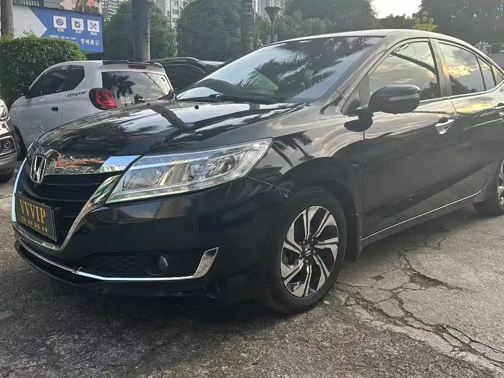 Honda Crider 2016