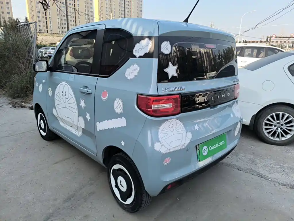 Wuling MINIEV — миниатюра 5
