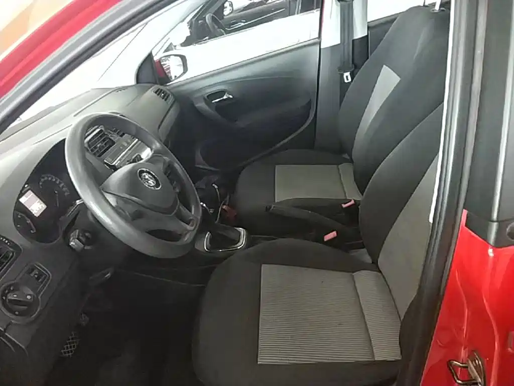 Volkswagen Polo — миниатюра 15