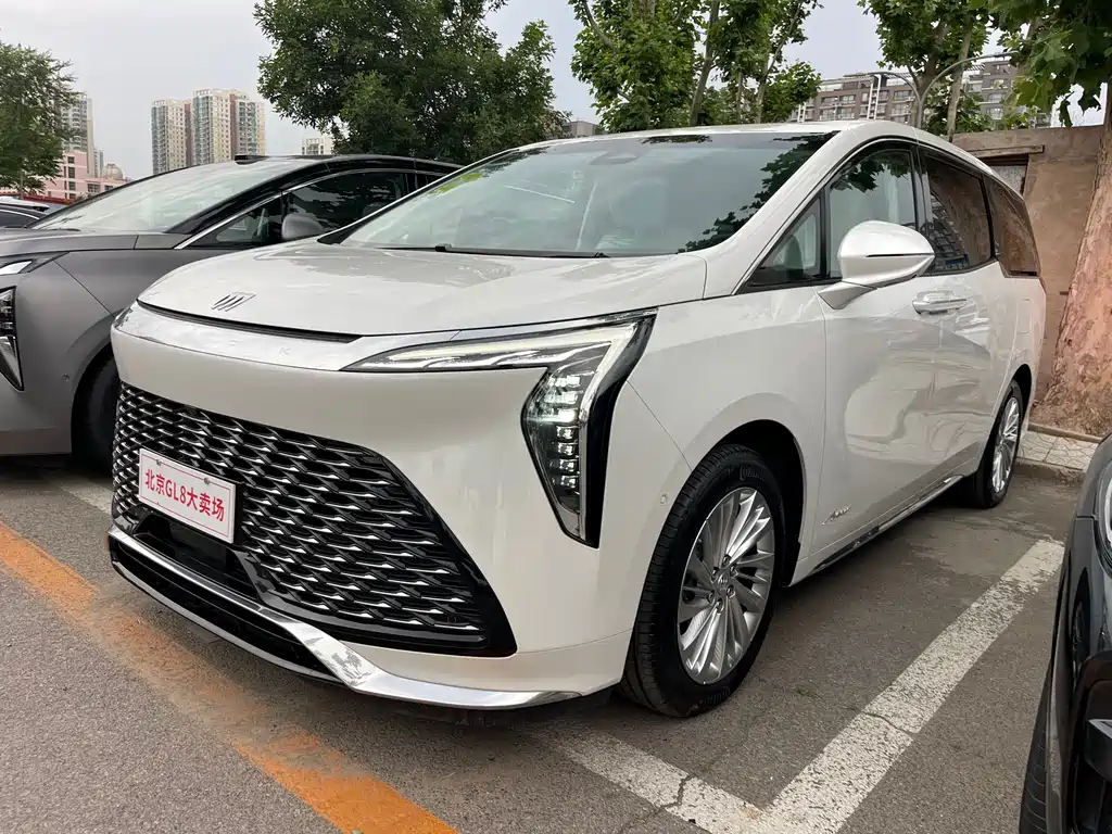 Buick Century 2025 2.0T мест