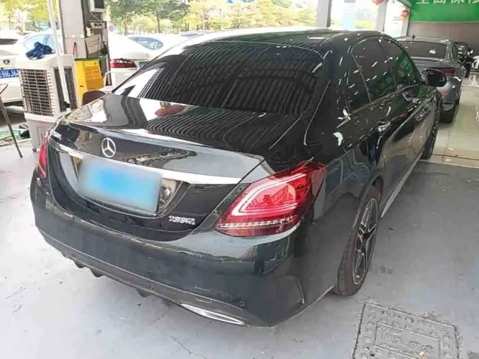 Mercedes-Benz C-Class — миниатюра 3