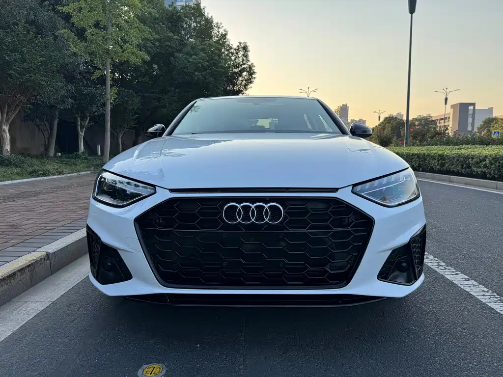 Audi A4L — миниатюра 2