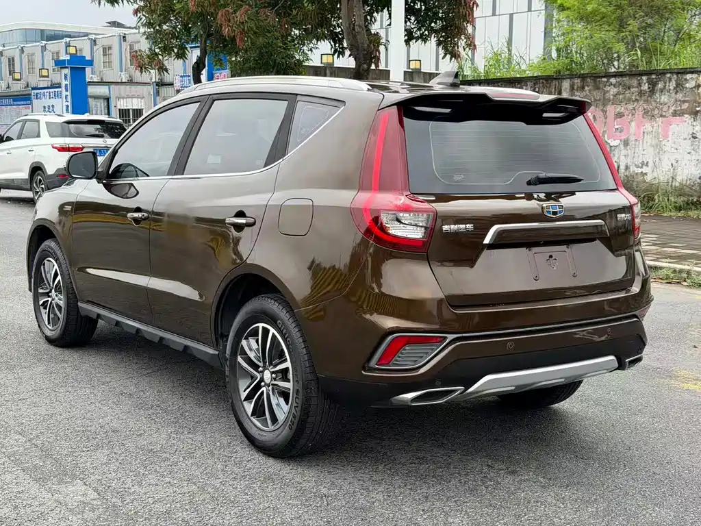 Geely Vision X6 — миниатюра 7