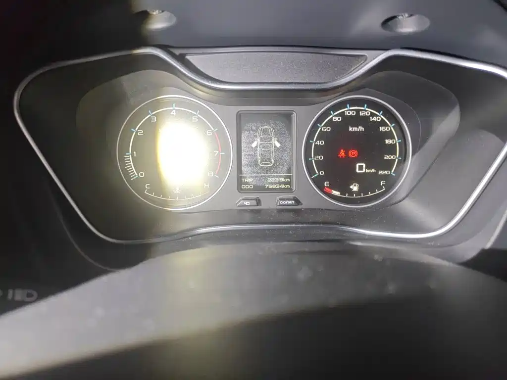 Geely Vision X6 — миниатюра 13