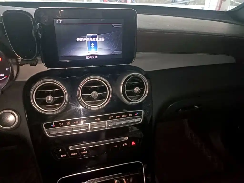 Mercedes-Benz GLC — миниатюра 13