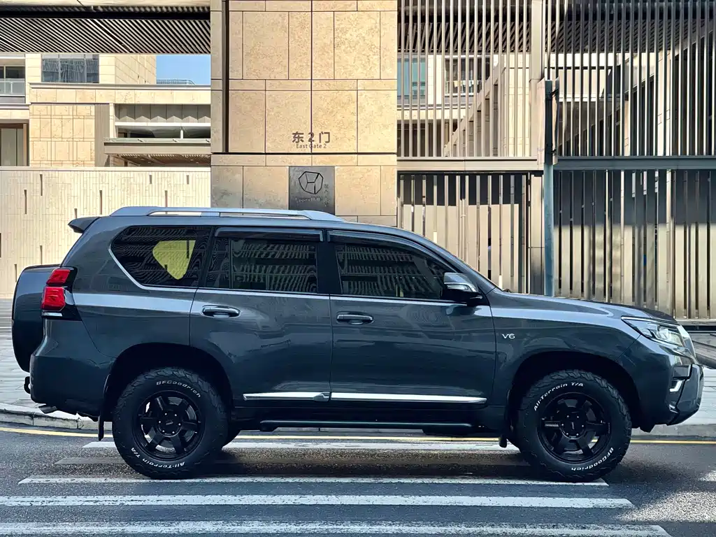 Toyota Land Cruiser Prado 2018 4.0L AT