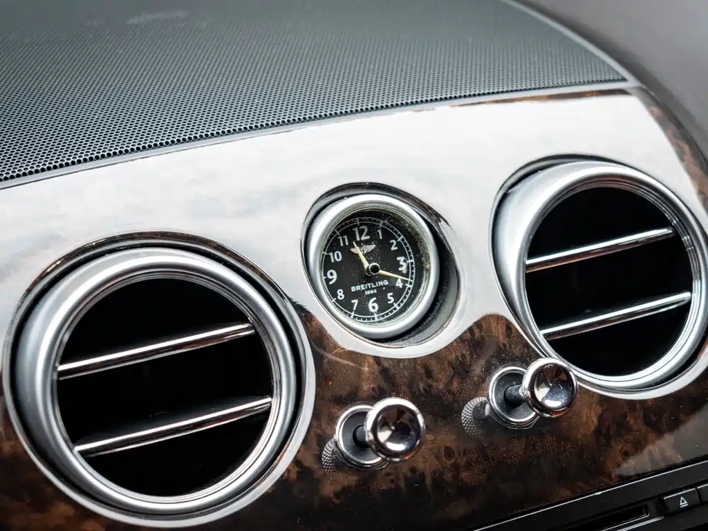 Bentley Flying Spur — миниатюра 16