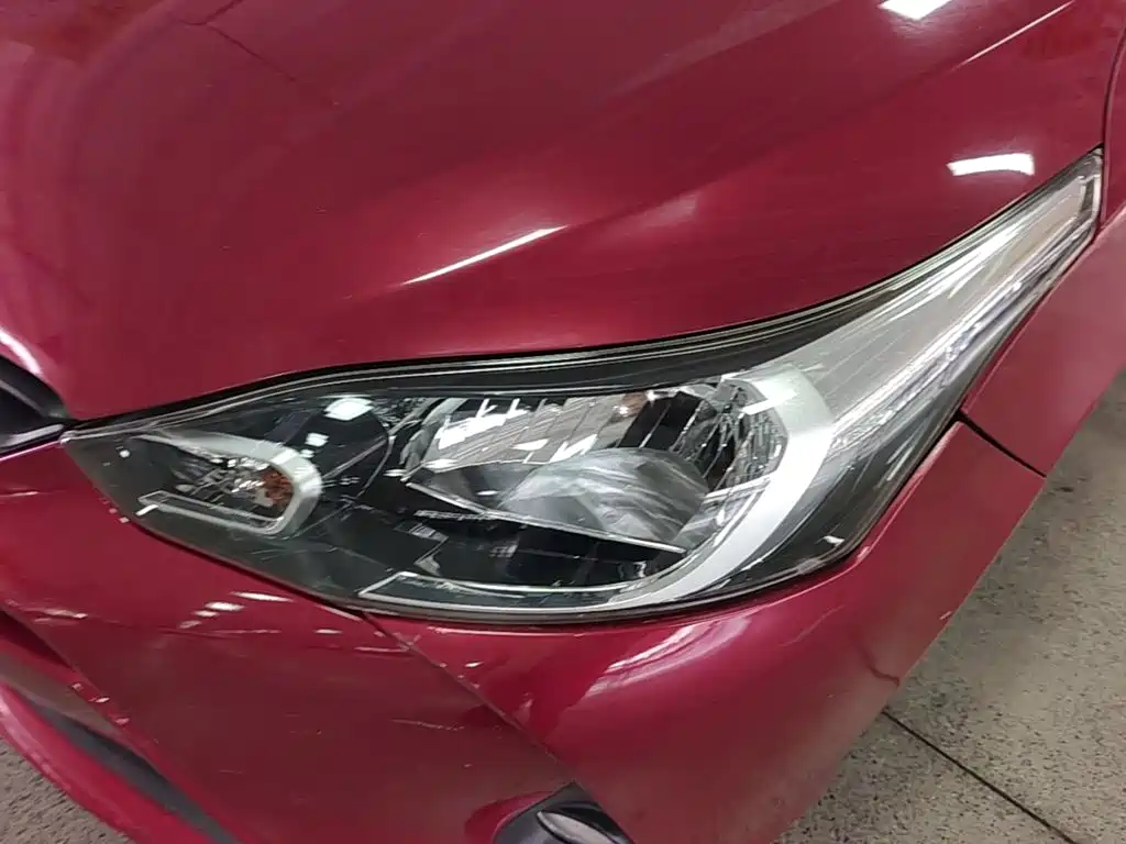 Toyota Yaris L — миниатюра 24