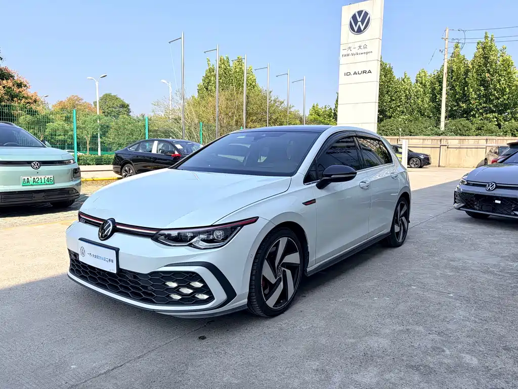 Volkswagen Golf GTI — миниатюра 2