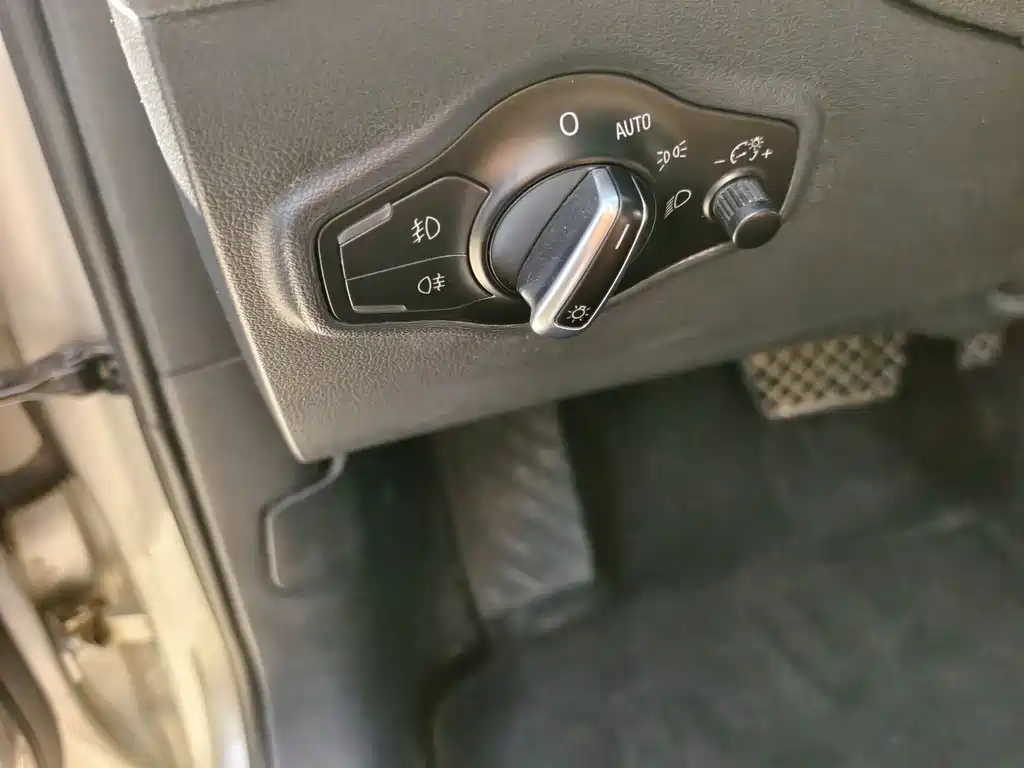Audi Q5 — миниатюра 12
