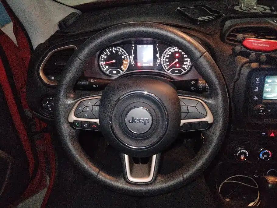 Jeep Renegade — миниатюра 15