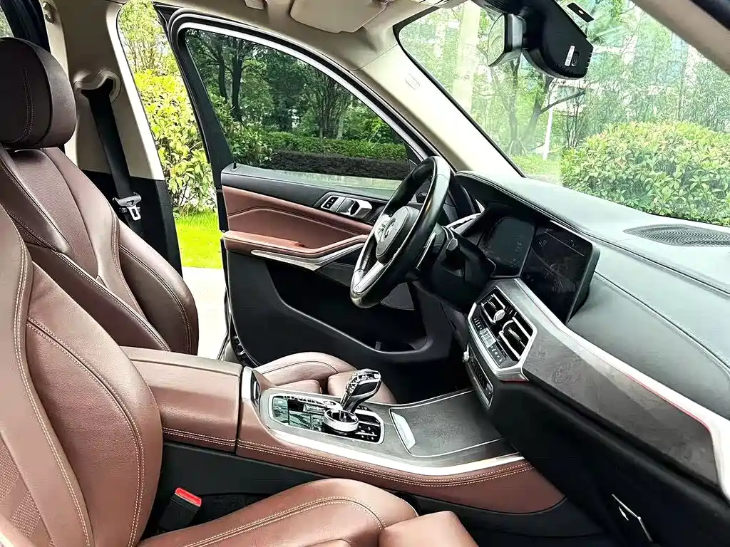 BMW X5 (Import) — миниатюра 7