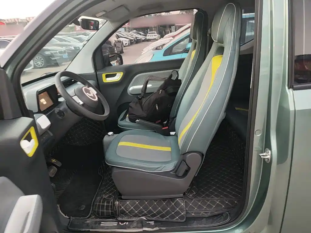 Wuling MINIEV — миниатюра 15