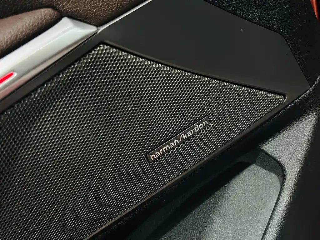 BMW 3 Series — миниатюра 14