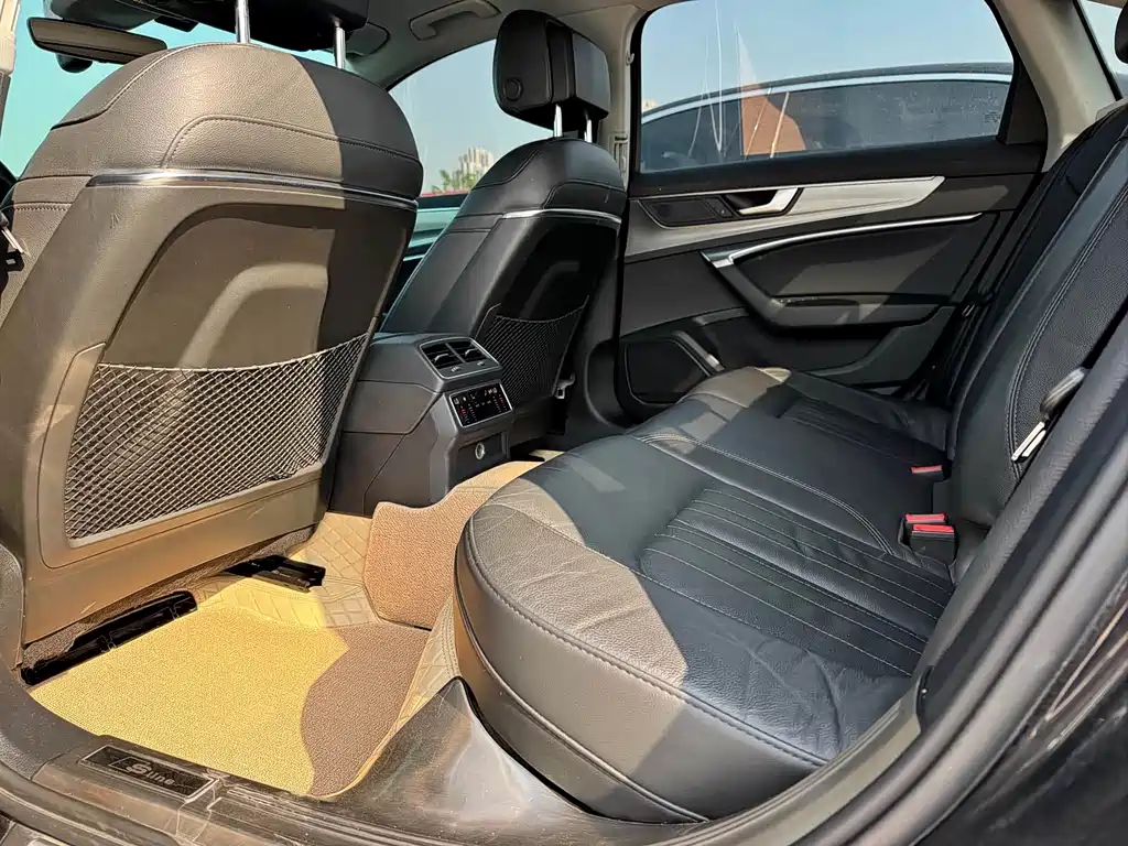 Audi A6L — миниатюра 13