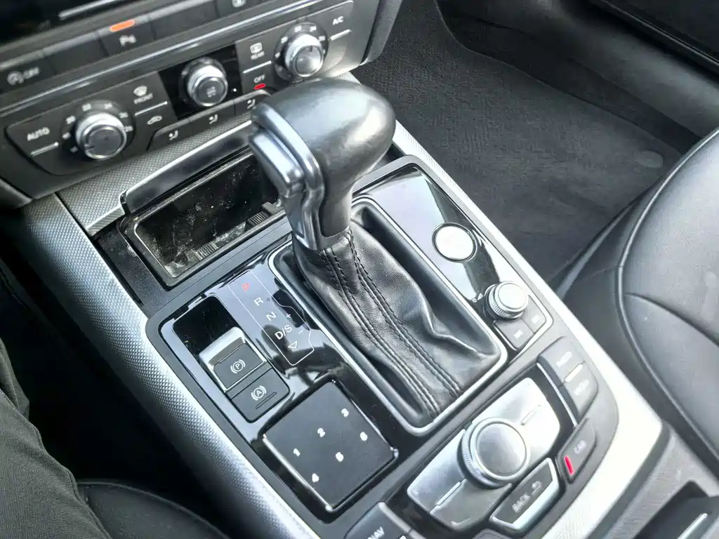 Audi A6L — миниатюра 5