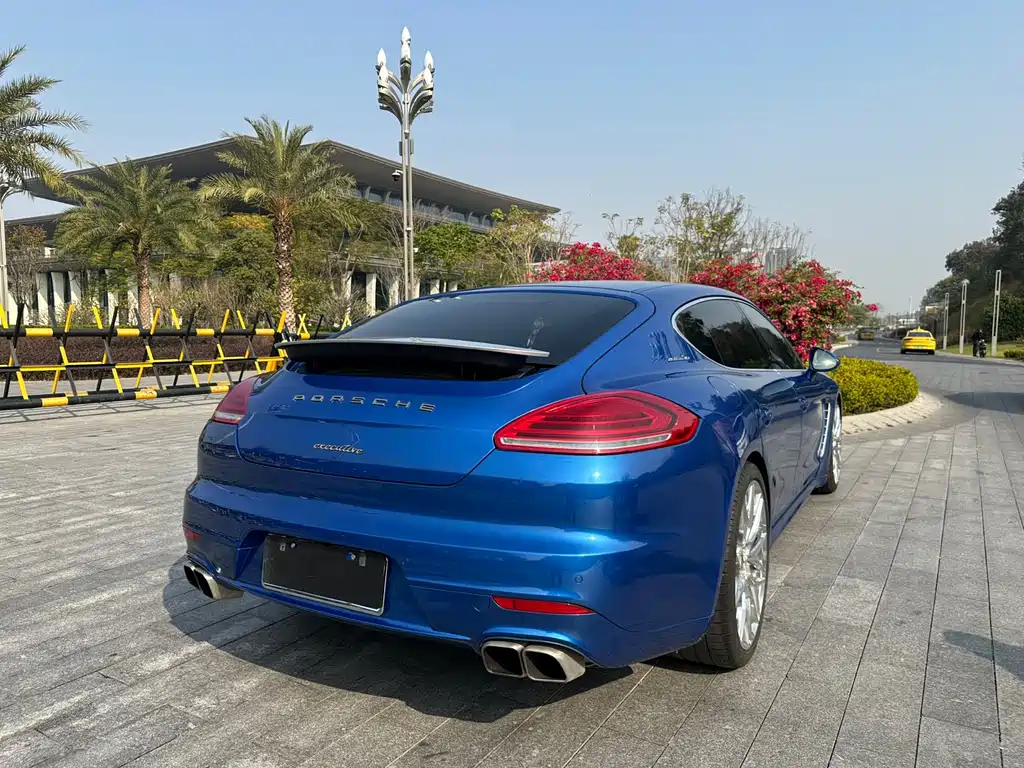 Porsche Panamera 2014 Panamera Executive 3.0T