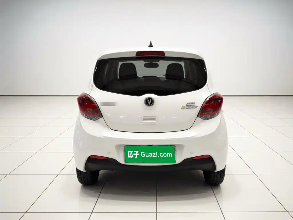 Changan Benben E-Star — миниатюра 3