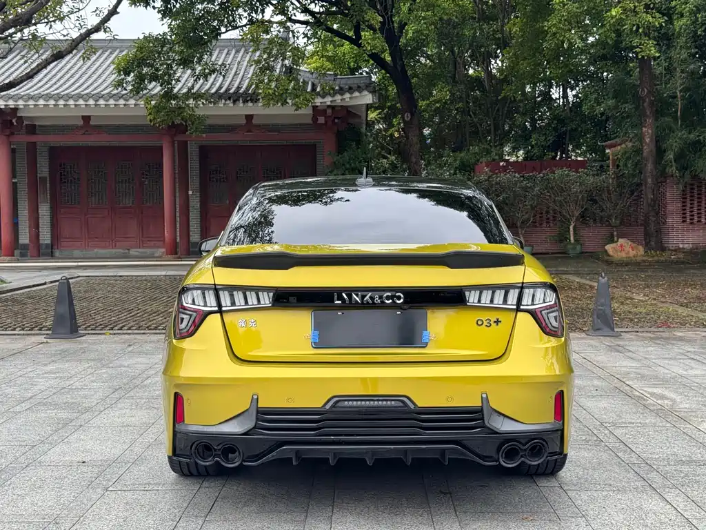 Lynk & Co 03 — миниатюра 5