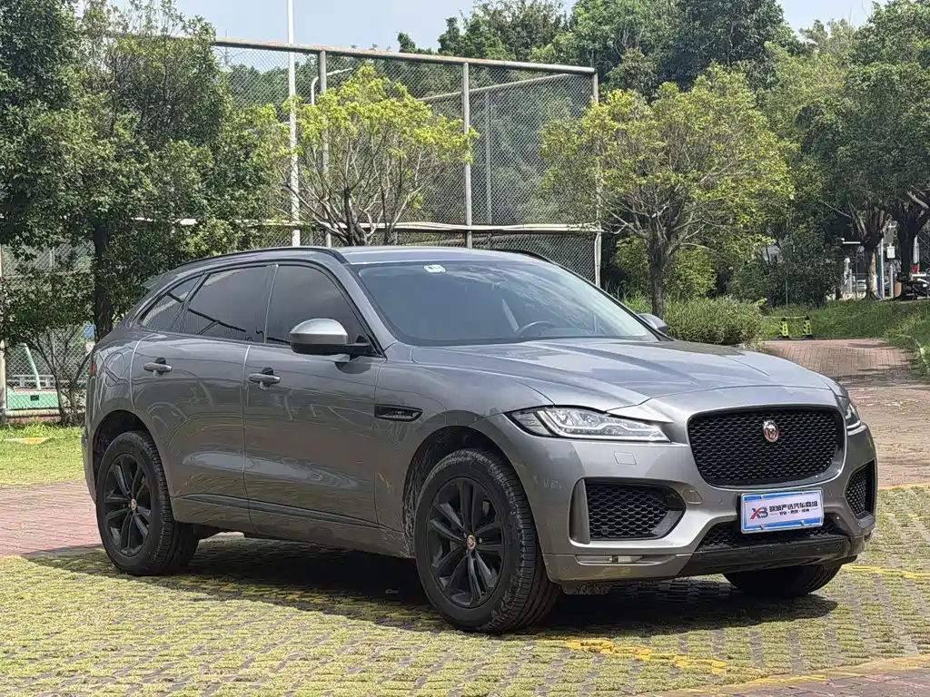 Jaguar F-PACE — миниатюра 3