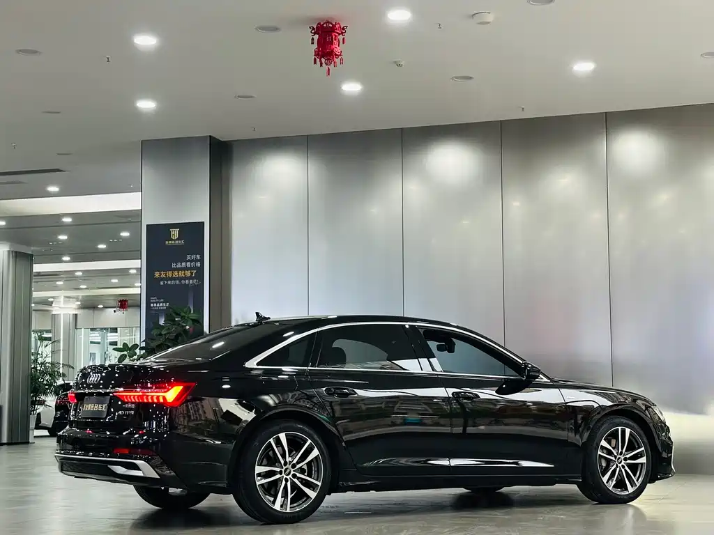 Audi A6L — миниатюра 7