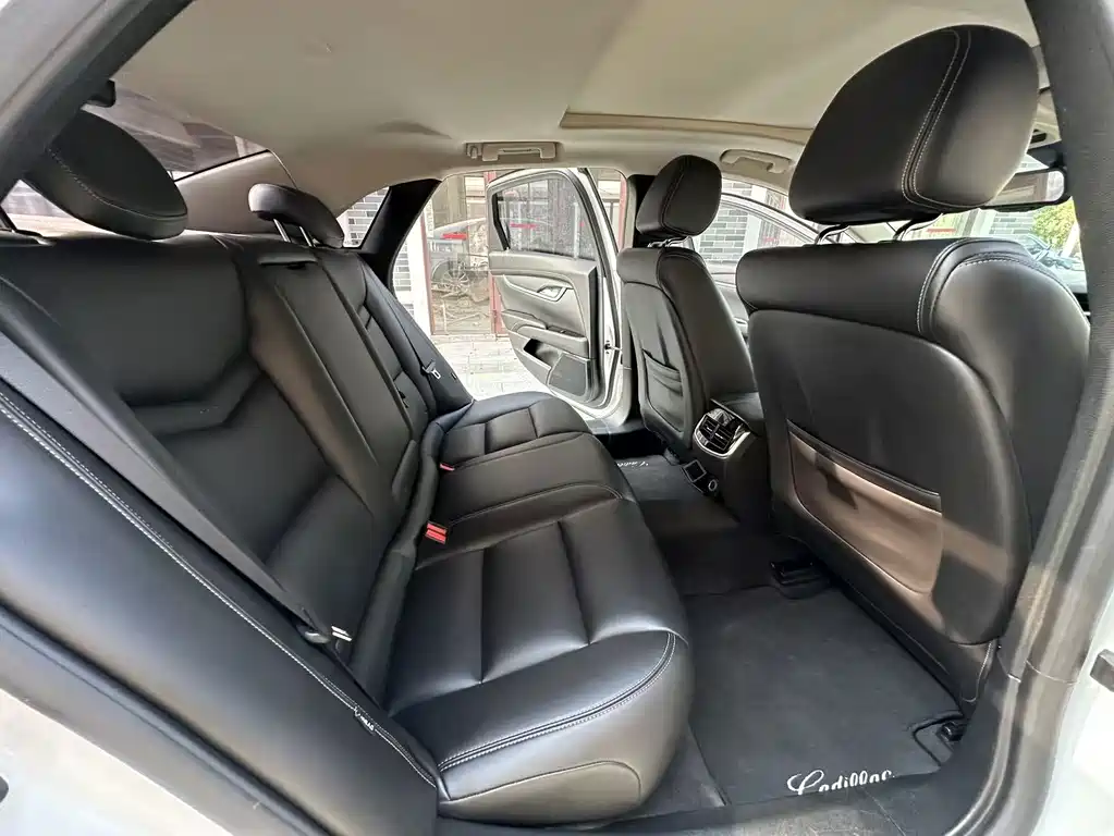 Cadillac XTS 28T Tech Type, фото 11