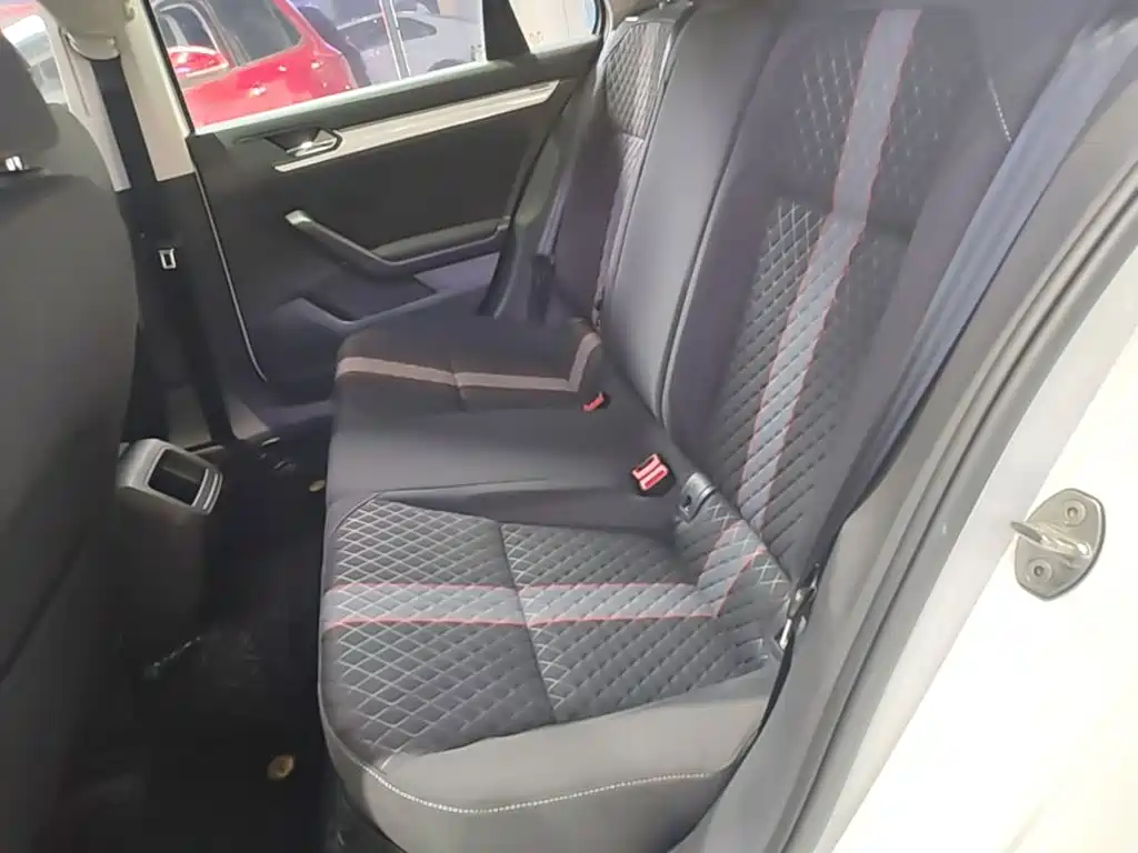 Volkswagen Lamando — миниатюра 17
