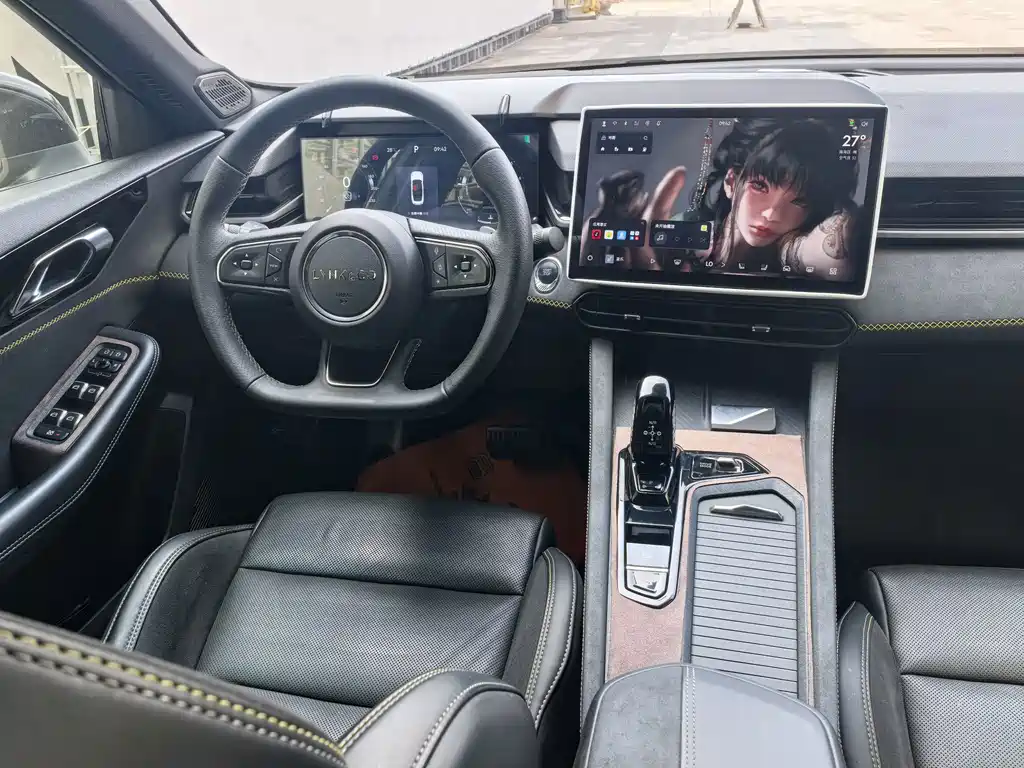 Lynk & Co 03 — миниатюра 7