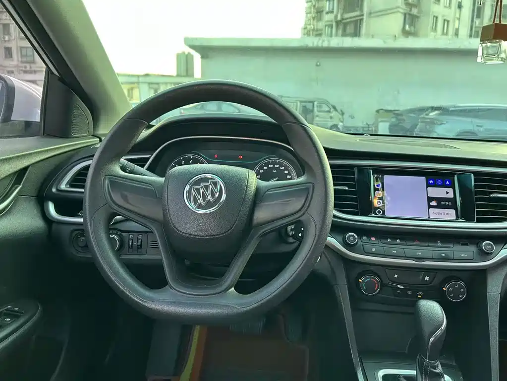 Buick Excelle — миниатюра 13