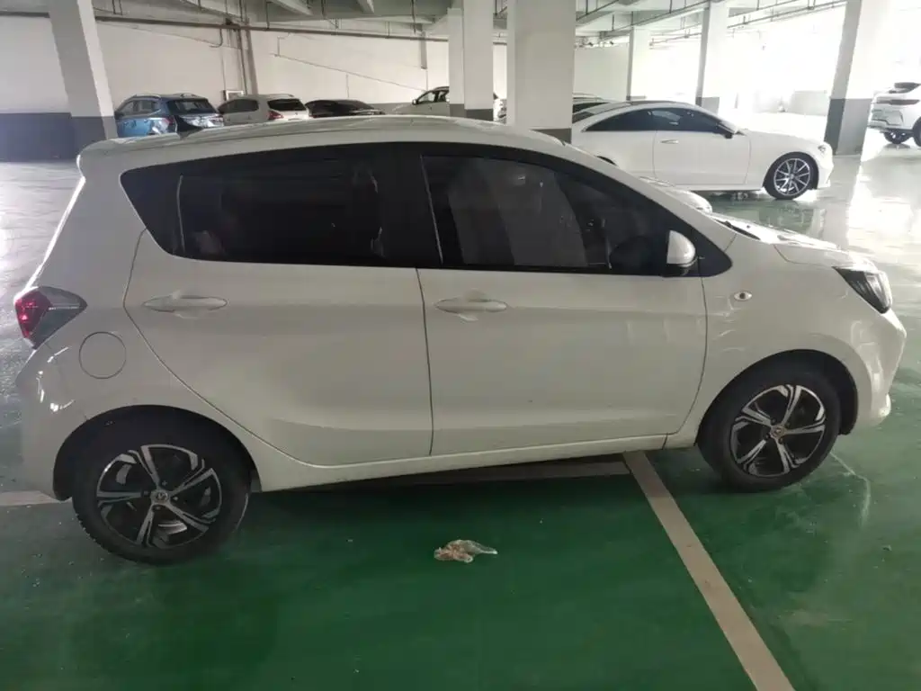 Changan Benben E-Star — миниатюра 27