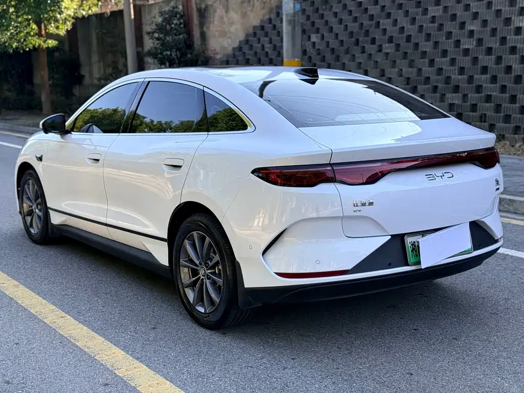 BYD Qin L — миниатюра 6