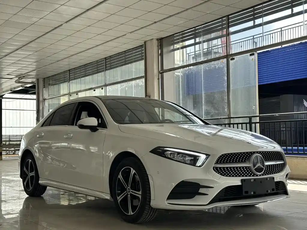 MERCEDES-BENZ A CLASS