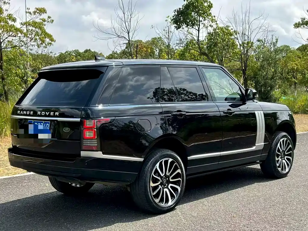 Land Rover Range Rover — миниатюра 8