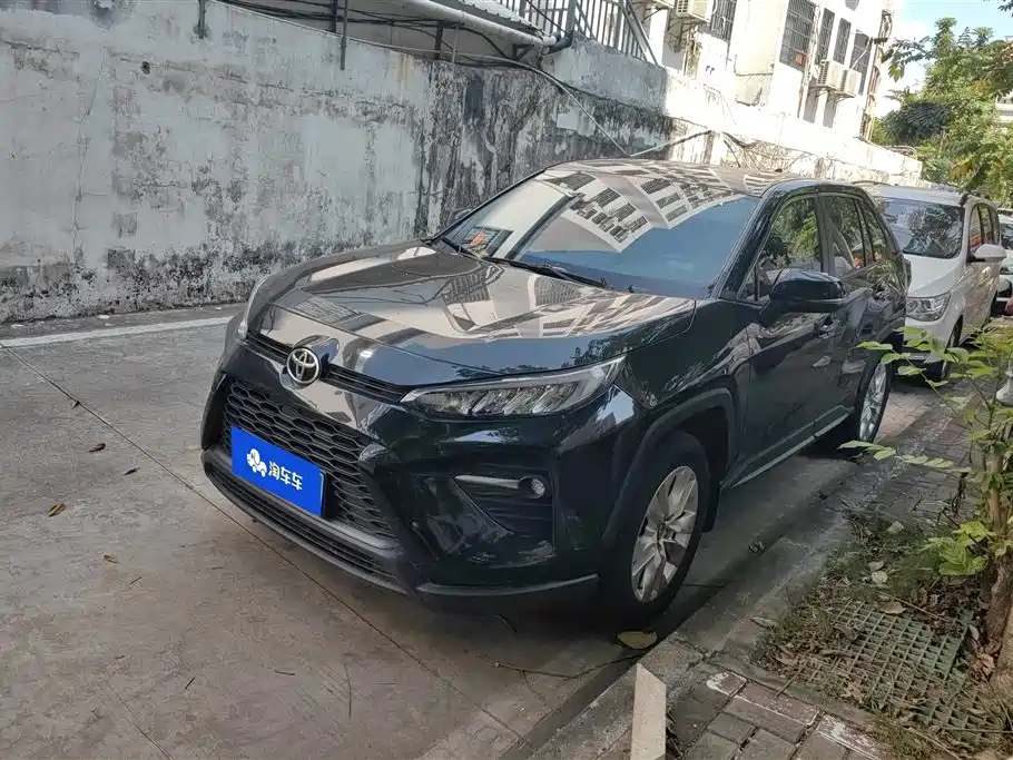 Купить Toyota Wildlander