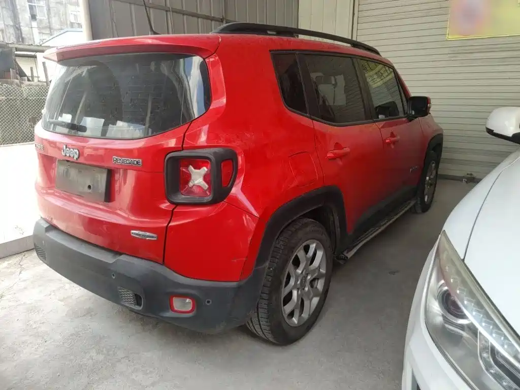 Jeep Renegade — миниатюра 14
