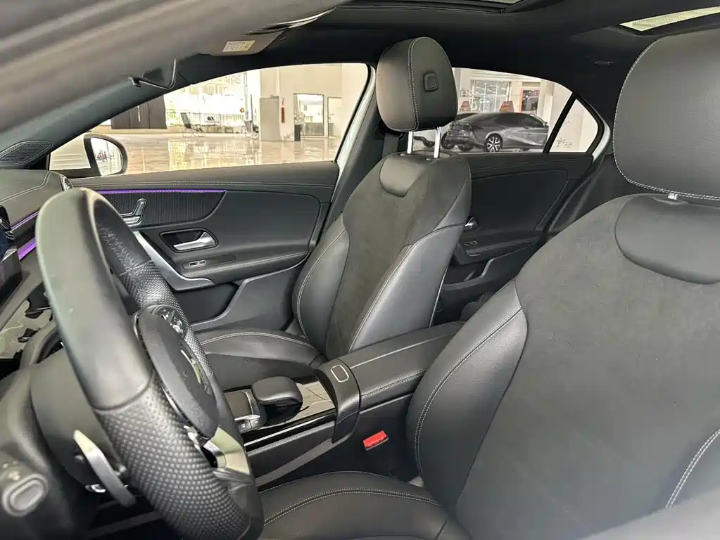 MERCEDES-BENZ A CLASS