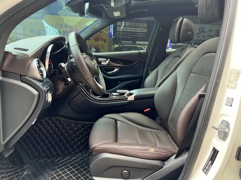 Mercedes-Benz GLC — миниатюра 9