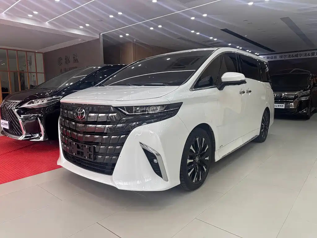 TOYOTA ELFA