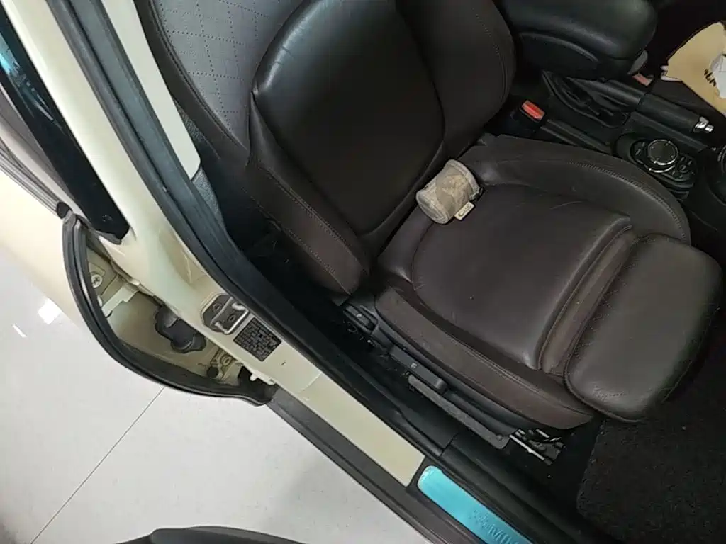 MINI Mini — миниатюра 25
