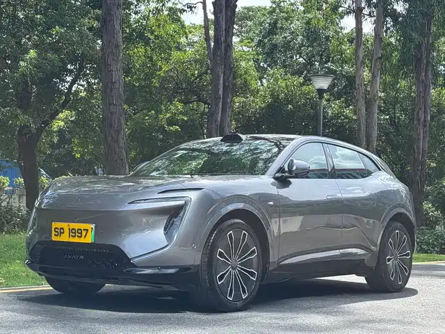 2025 Avatr 07
