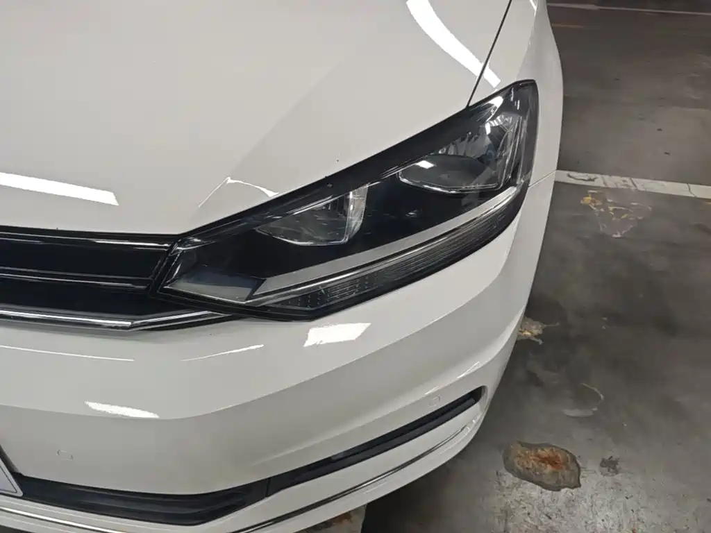 Volkswagen Touran — миниатюра 24