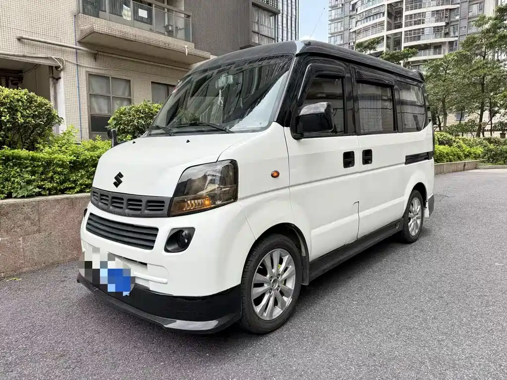 Купить Suzuki Landi