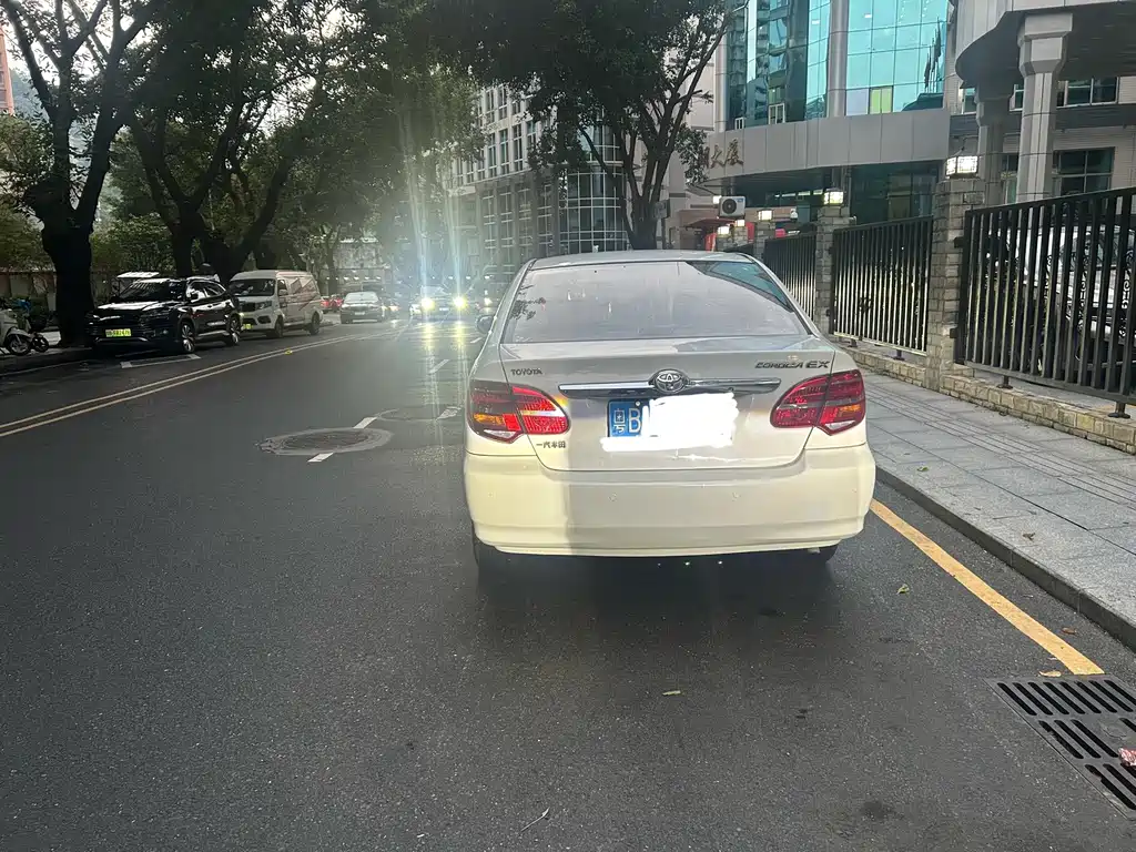 Toyota Corolla — миниатюра 2