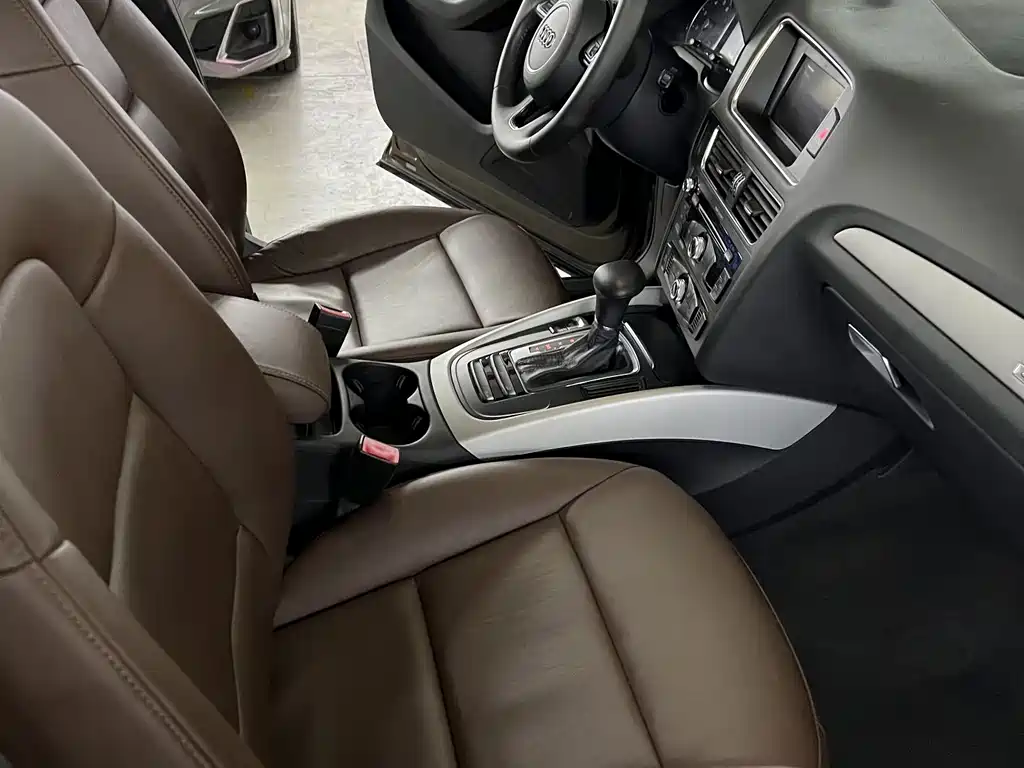 Audi Q5 — миниатюра 12