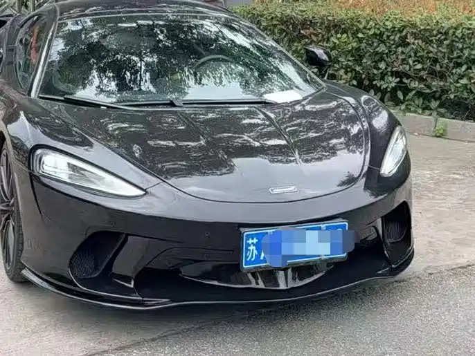 MCLAREN GT