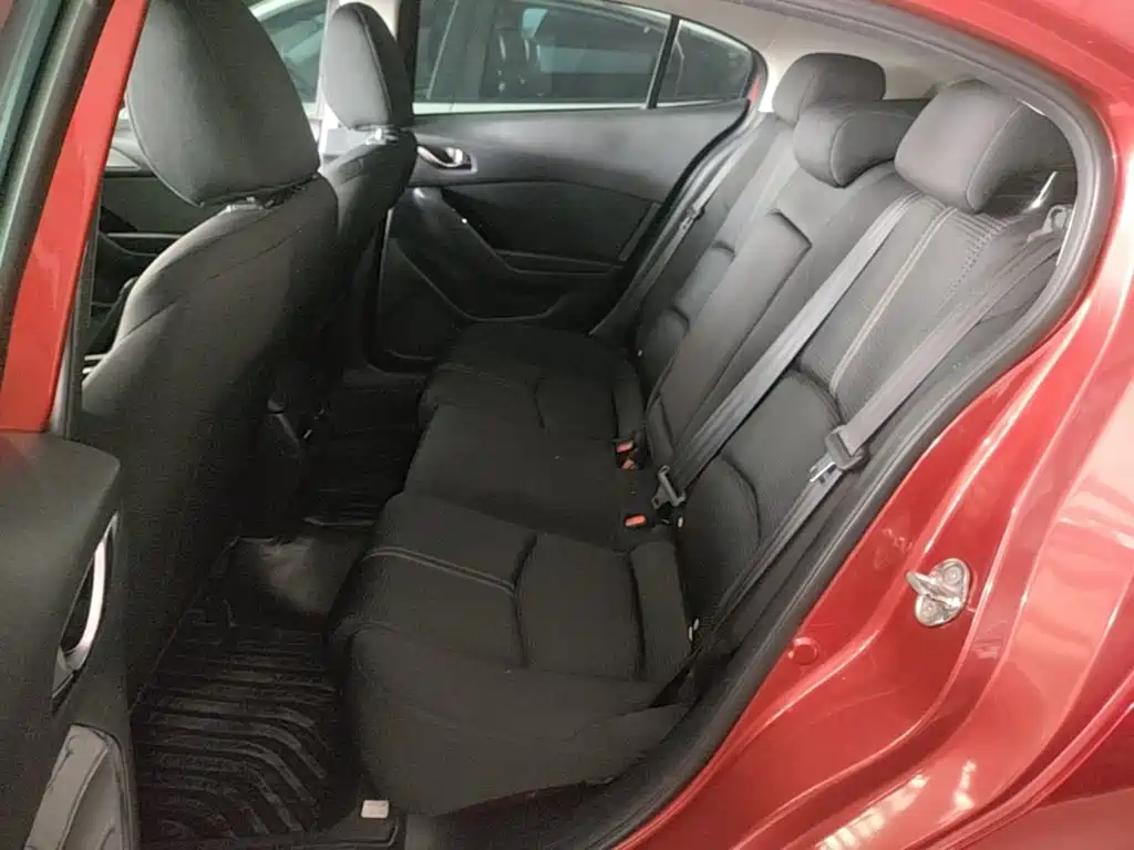 Mazda 3 Axela — миниатюра 17